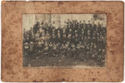 Grup de țărani, preoți, elevi, orășeni (1926). Nr. inv. 5248